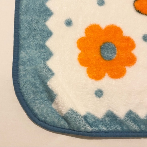 Vintage Winnie the Pooh Blanket Piglet Eeyore Tigger - Picture 12 of 16